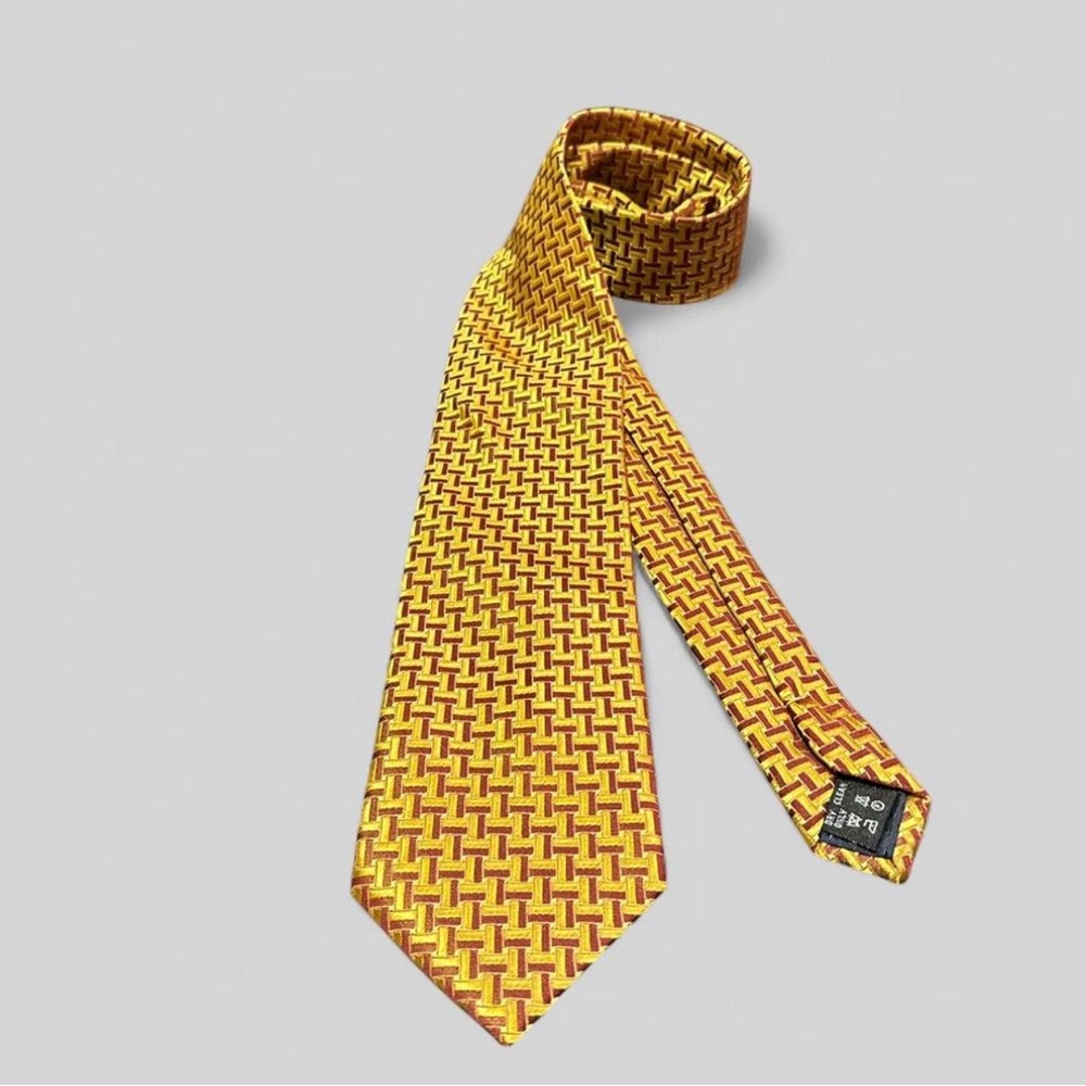 Elegant Gold and Burgundy Pattern Tie Made in Italy, 100 % Silk